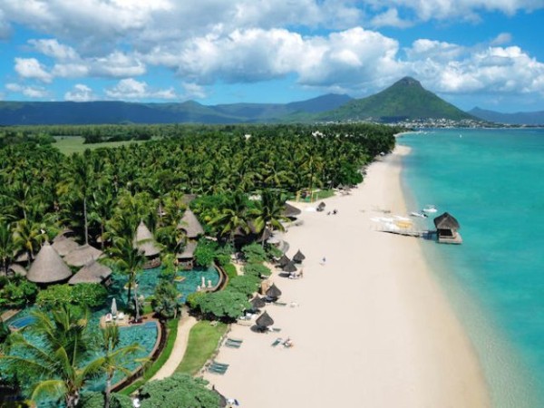 hotel la pirogue mauritius